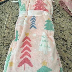 Pink Christmas Tree Blanket